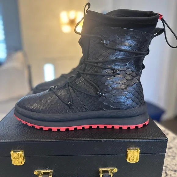 Sia Collective Tahoe’s Black Ice Deconstruct Boots – sia collective main image 3